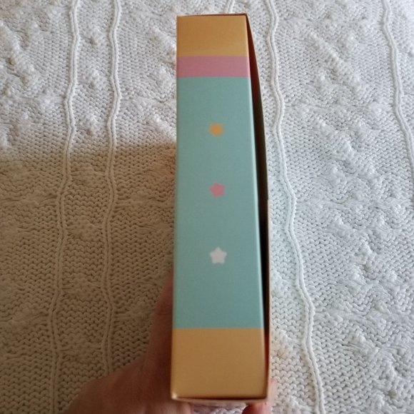 NWT/NIB Pusheen Box Exclusive Easel Desk Calendar - Picture 3 of 4